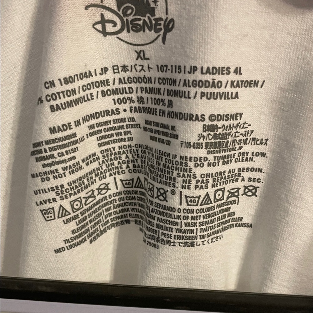 Belle T-Shirt, sketch design - Picture 3 of 4